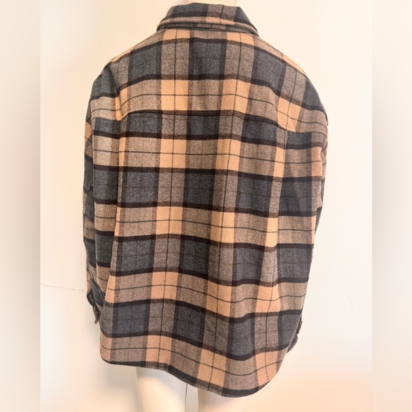 H&M Plaid Shacket Jacket Womens Large Beige Gray Button Front Flannel Coat - Picture 4 of 8